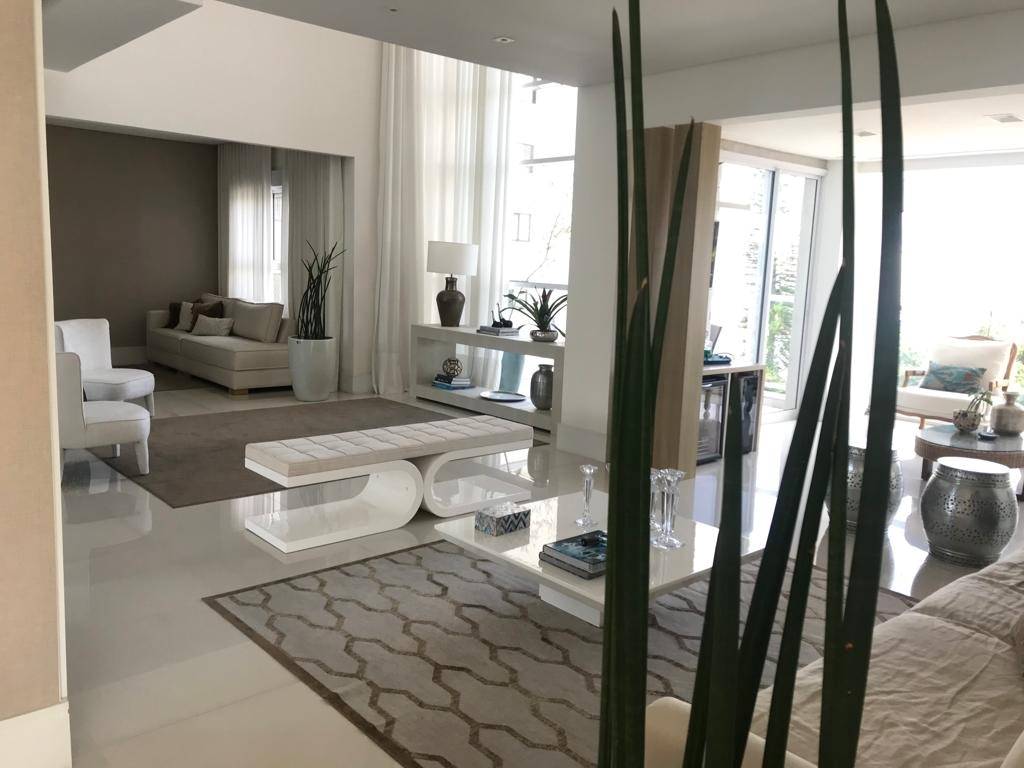 Apartamento com 3 quartos e 236 m² em Vila Guilhermina, Praia Grande