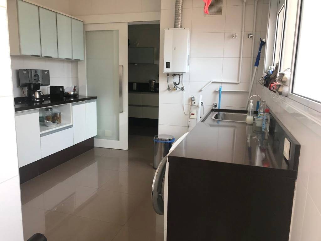 Apartamento com 3 quartos e 236 m² em Vila Guilhermina, Praia Grande