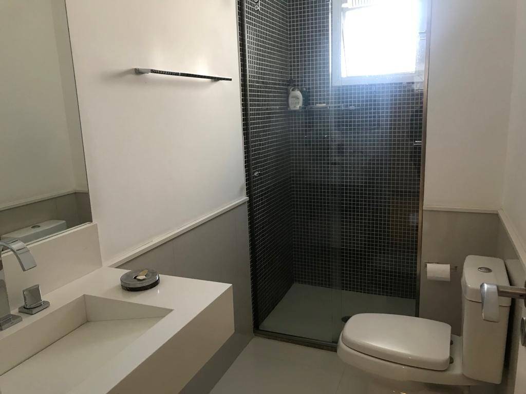 Apartamento com 3 quartos e 236 m² em Vila Guilhermina, Praia Grande