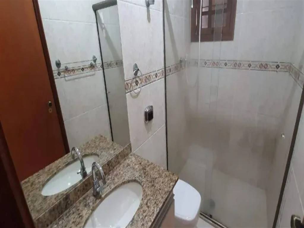 Casa com 3 quartos e 123 m² em Vila Guilhermina, Praia Grande