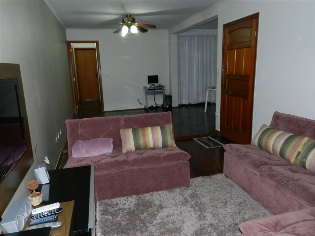 Casa com 5 quartos e 240 m² em Vila Guilhermina, Praia Grande