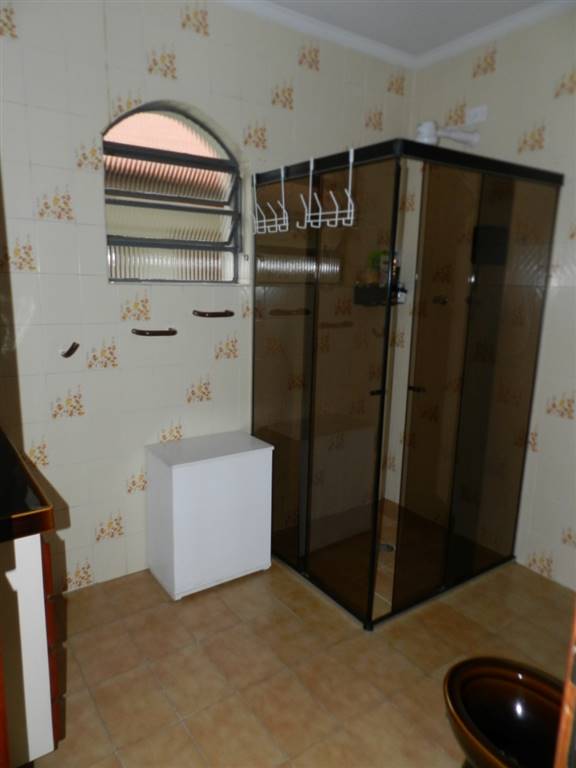 Casa com 5 quartos e 240 m² em Vila Guilhermina, Praia Grande