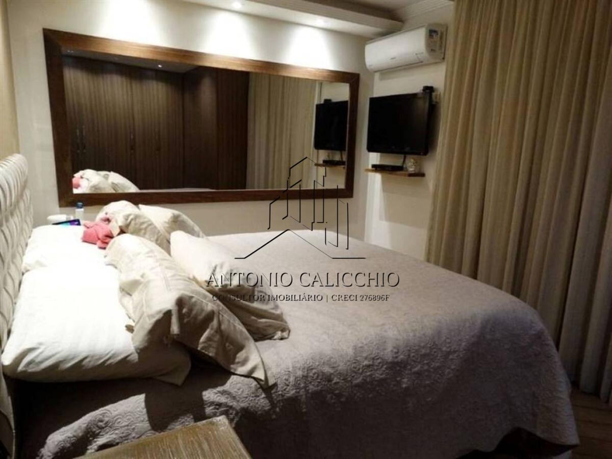 Casa com 5 quartos e 450 m² em Vila Guilhermina, Praia Grande