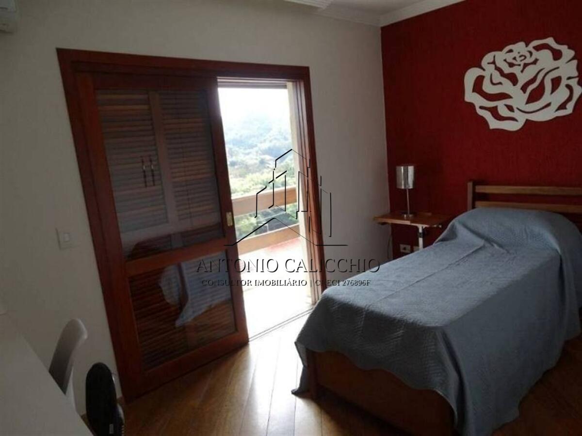 Casa com 5 quartos e 450 m² em Vila Guilhermina, Praia Grande