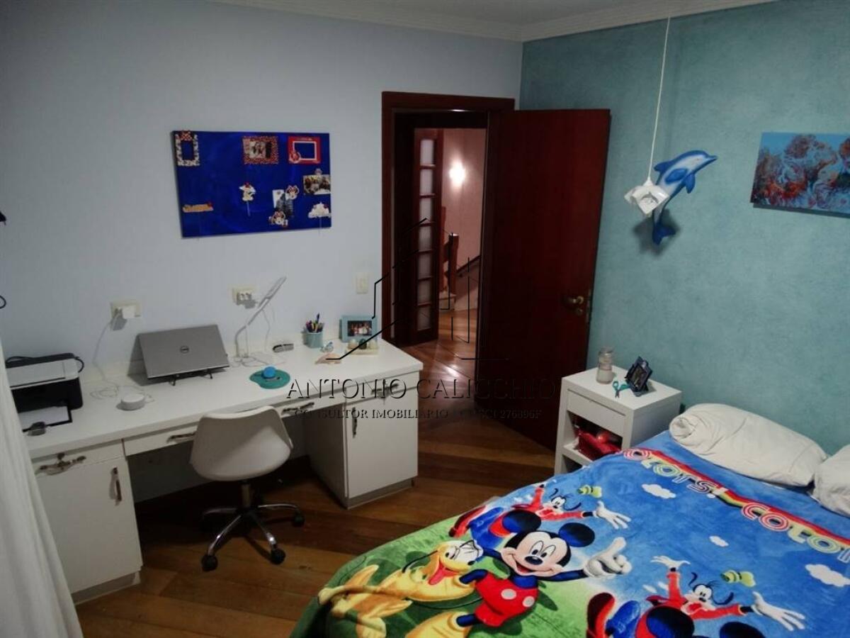 Casa com 5 quartos e 450 m² em Vila Guilhermina, Praia Grande