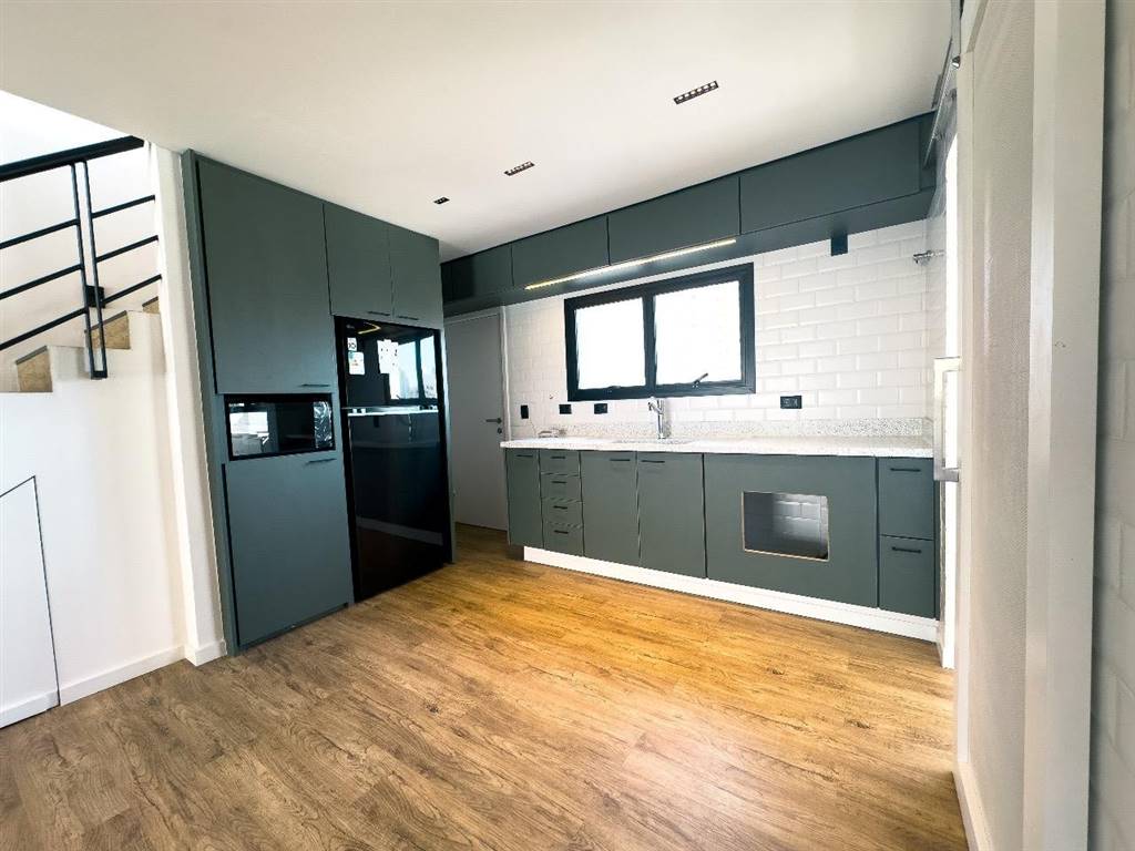 Apartamento com 3 quartos e 220 m² em Vila Guilhermina, Praia Grande