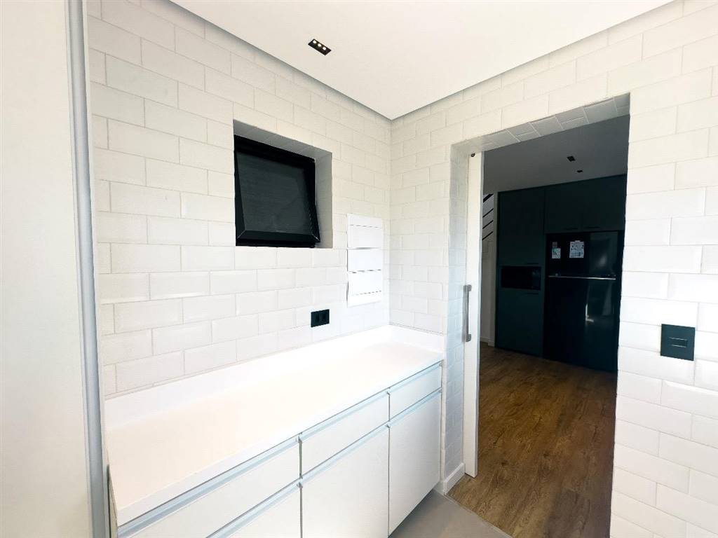 Apartamento com 3 quartos e 220 m² em Vila Guilhermina, Praia Grande