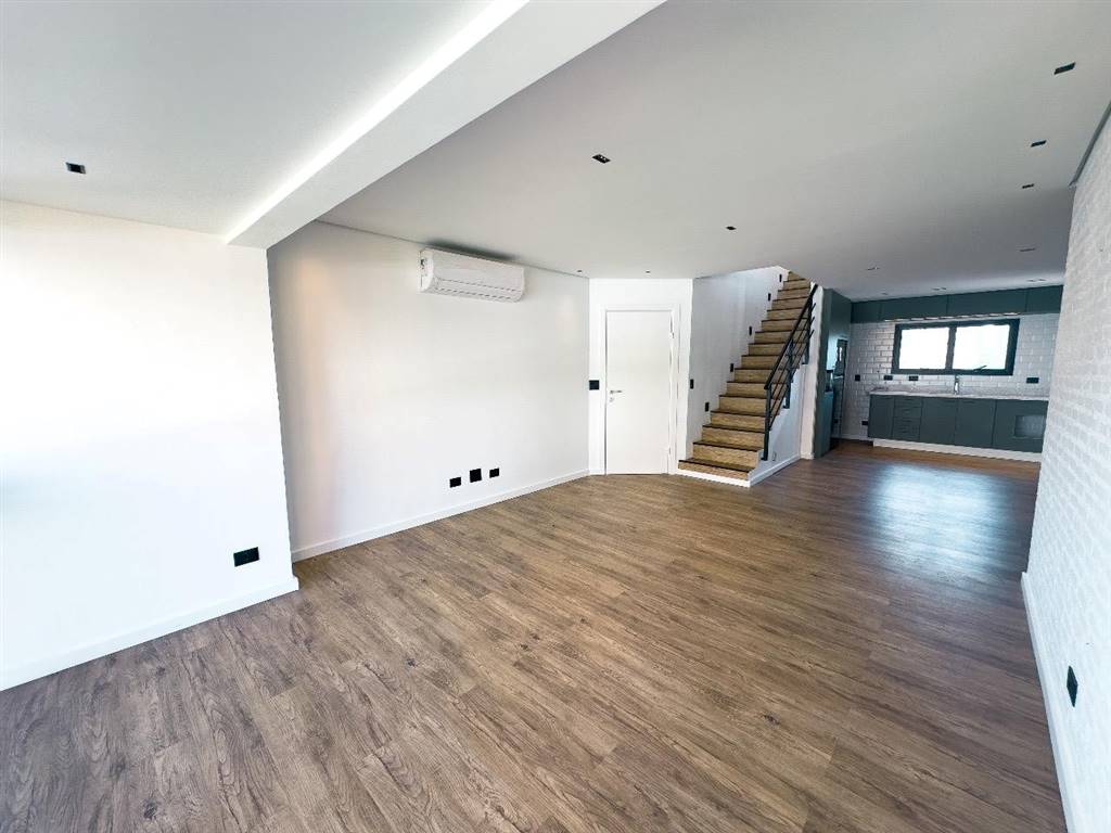 Apartamento com 3 quartos e 220 m² em Vila Guilhermina, Praia Grande