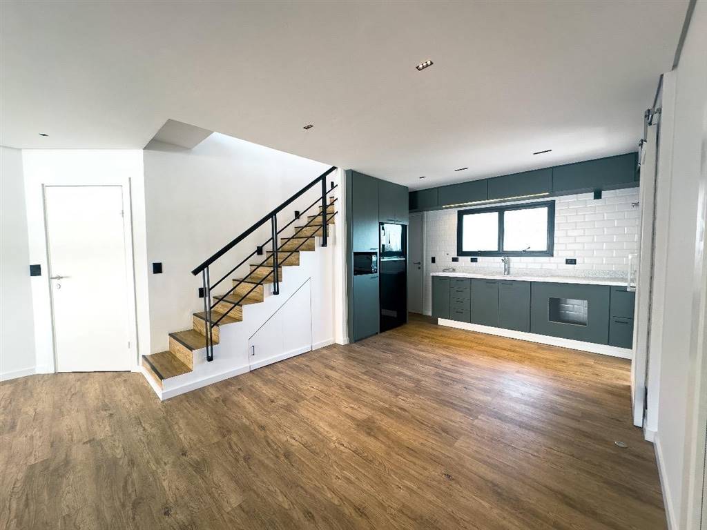 Apartamento com 3 quartos e 220 m² em Vila Guilhermina, Praia Grande