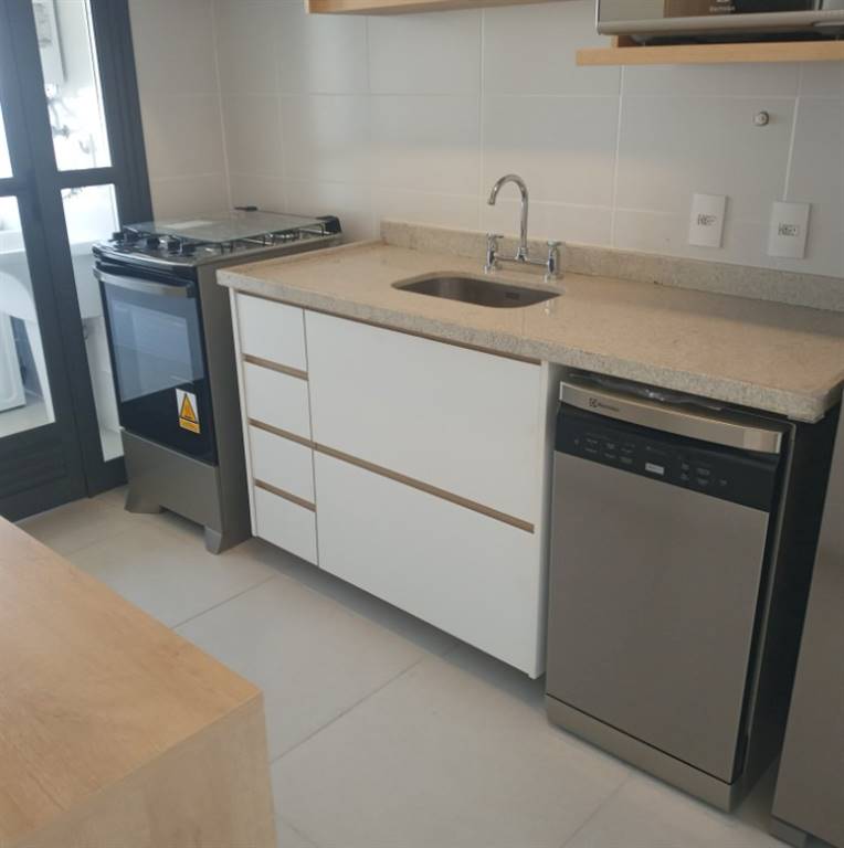 Apartamento com 2 quartos e 98 m² em Vila Guilhermina, Praia Grande