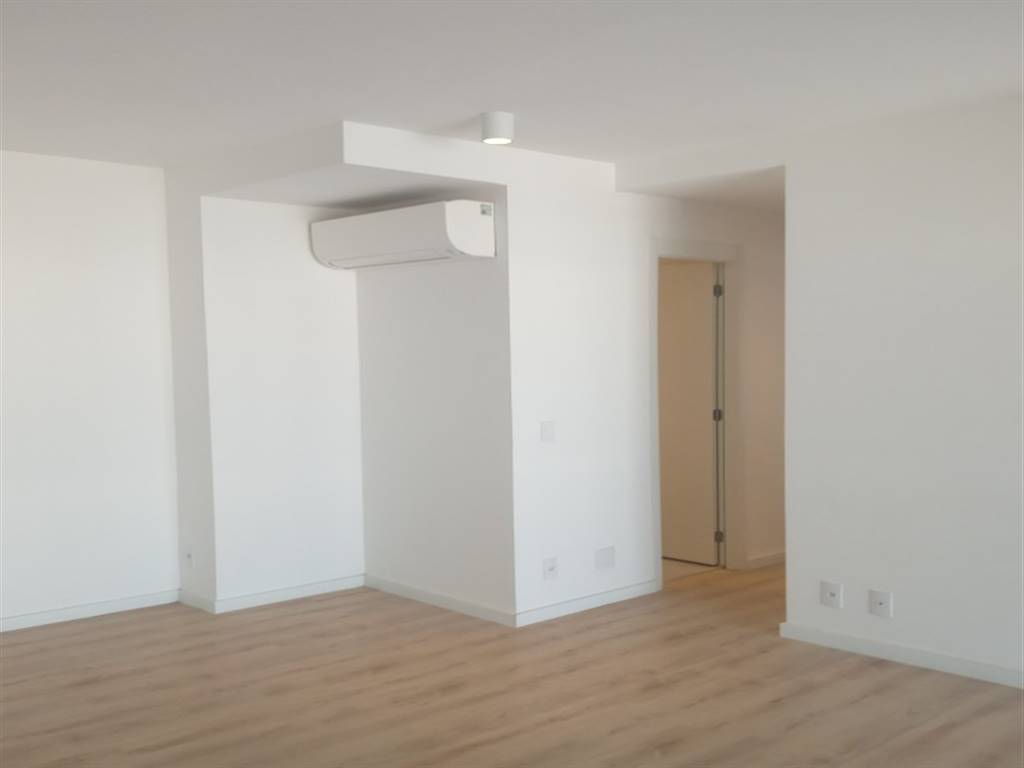Apartamento com 2 quartos e 98 m² em Vila Guilhermina, Praia Grande