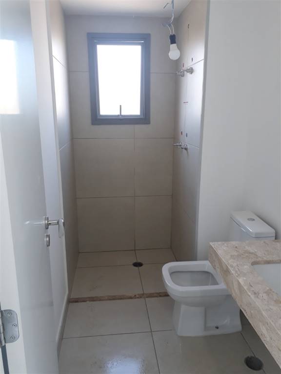 Apartamento com 3 quartos e 76 m² em Vila Guilhermina, Praia Grande