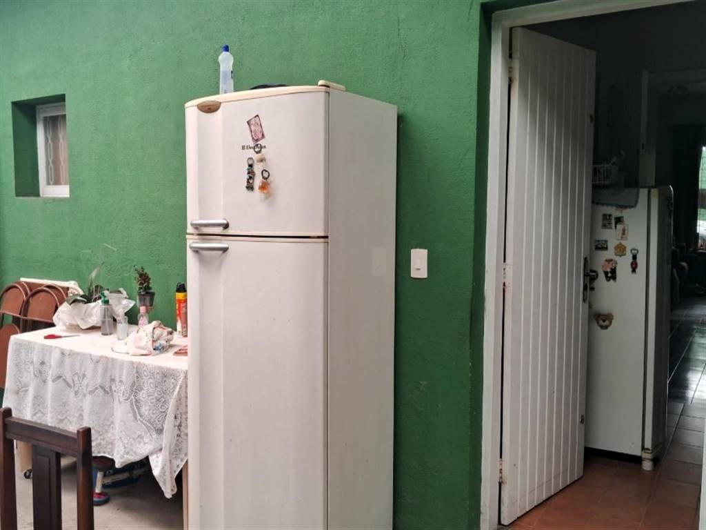 Casa com 5 quartos e 200 m² em Vila Guilhermina, Praia Grande