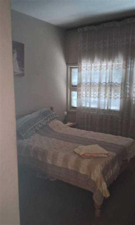 Casa com 5 quartos e 200 m² em Vila Guilhermina, Praia Grande