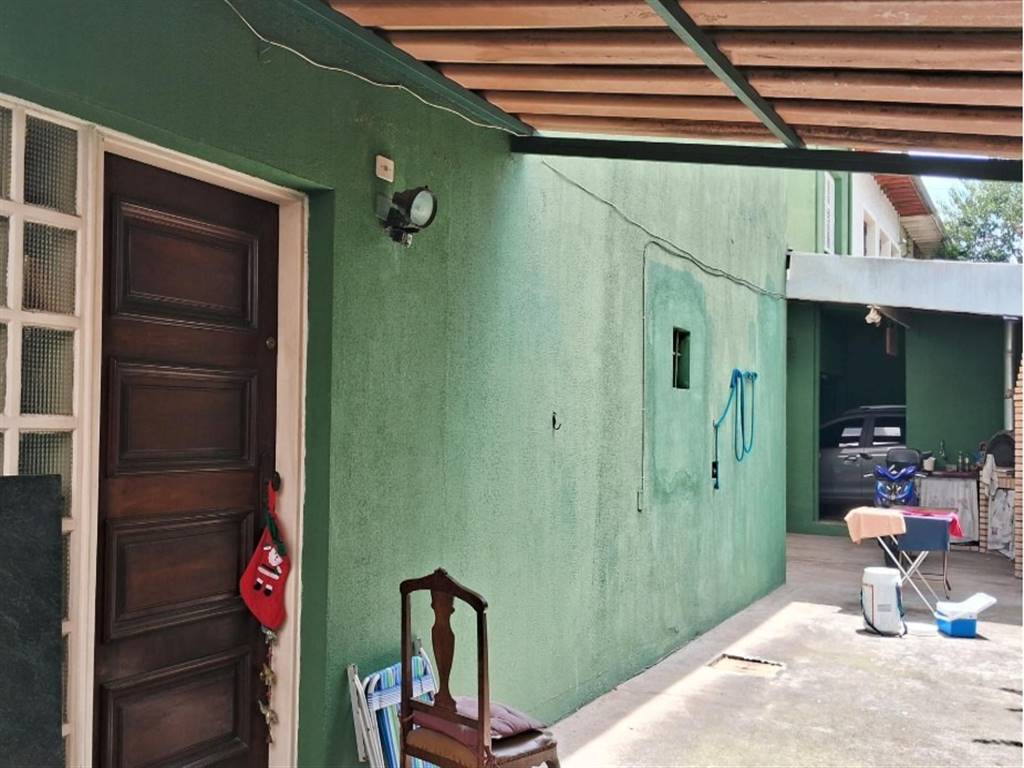 Casa com 5 quartos e 200 m² em Vila Guilhermina, Praia Grande
