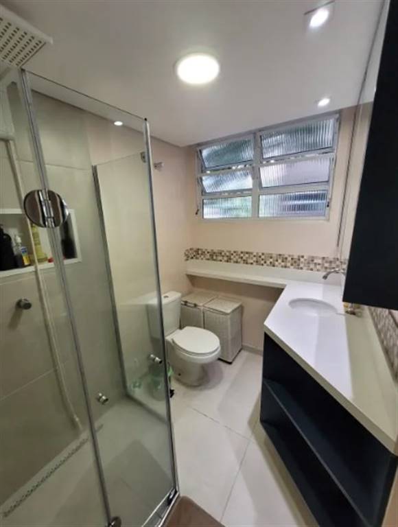 Apartamento com 2 quartos e 80 m² em Vila Guilhermina, Praia Grande