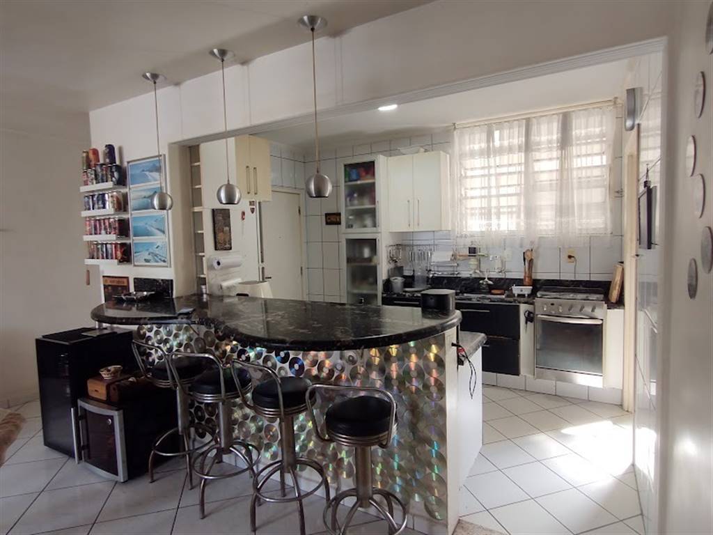 Apartamento com 2 quartos e 92 m² em Vila Guilhermina, Praia Grande