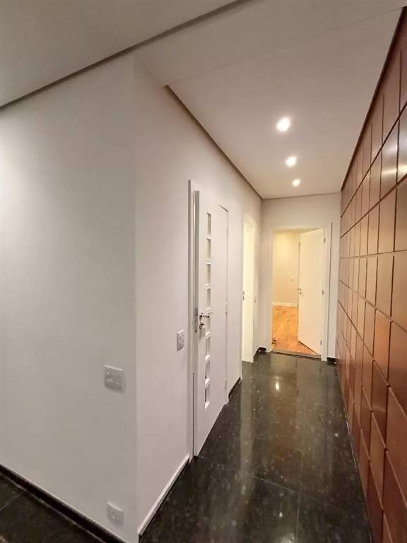 Apartamento com 4 quartos e 246 m² em Vila Guilhermina, Praia Grande