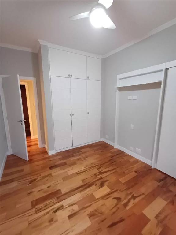 Apartamento com 4 quartos e 246 m² em Vila Guilhermina, Praia Grande