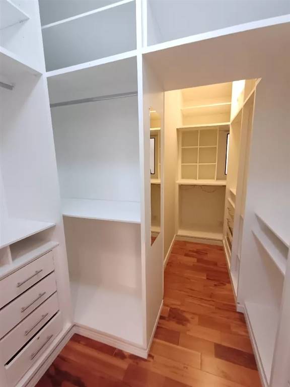 Apartamento com 4 quartos e 246 m² em Vila Guilhermina, Praia Grande
