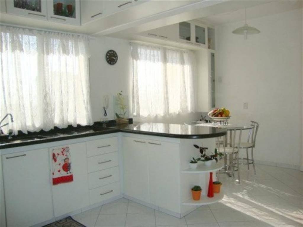 Apartamento com 3 quartos e 180 m² em Vila Guilhermina, Praia Grande