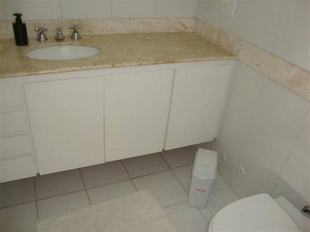 Apartamento com 3 quartos e 180 m² em Vila Guilhermina, Praia Grande