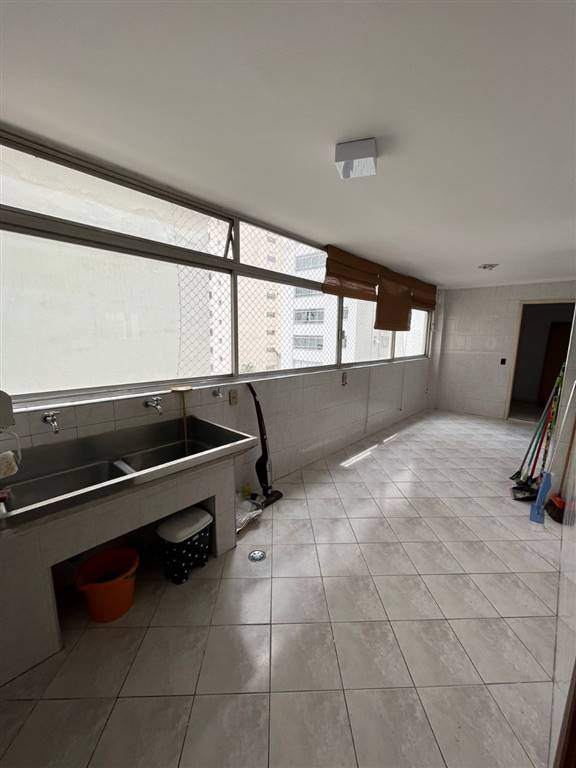 Apartamento com 3 quartos e 200 m² em Vila Guilhermina, Praia Grande