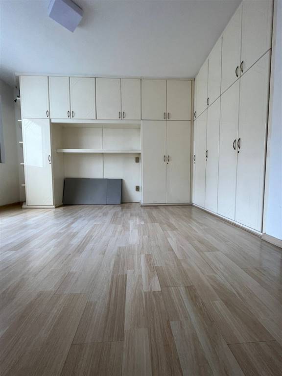 Apartamento com 3 quartos e 200 m² em Vila Guilhermina, Praia Grande