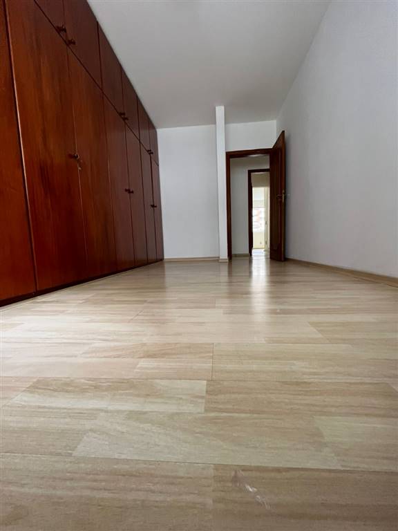 Apartamento com 3 quartos e 200 m² em Vila Guilhermina, Praia Grande