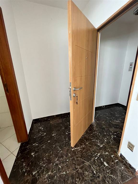 Apartamento com 3 quartos e 200 m² em Vila Guilhermina, Praia Grande