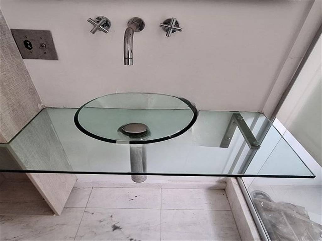 Apartamento com 2 quartos e 70 m² em Vila Guilhermina, Praia Grande