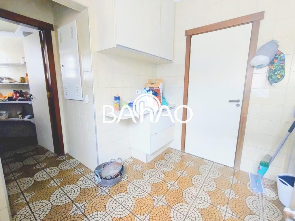 Casa com 3 quartos e 395 m² em Vila Guilhermina, Praia Grande