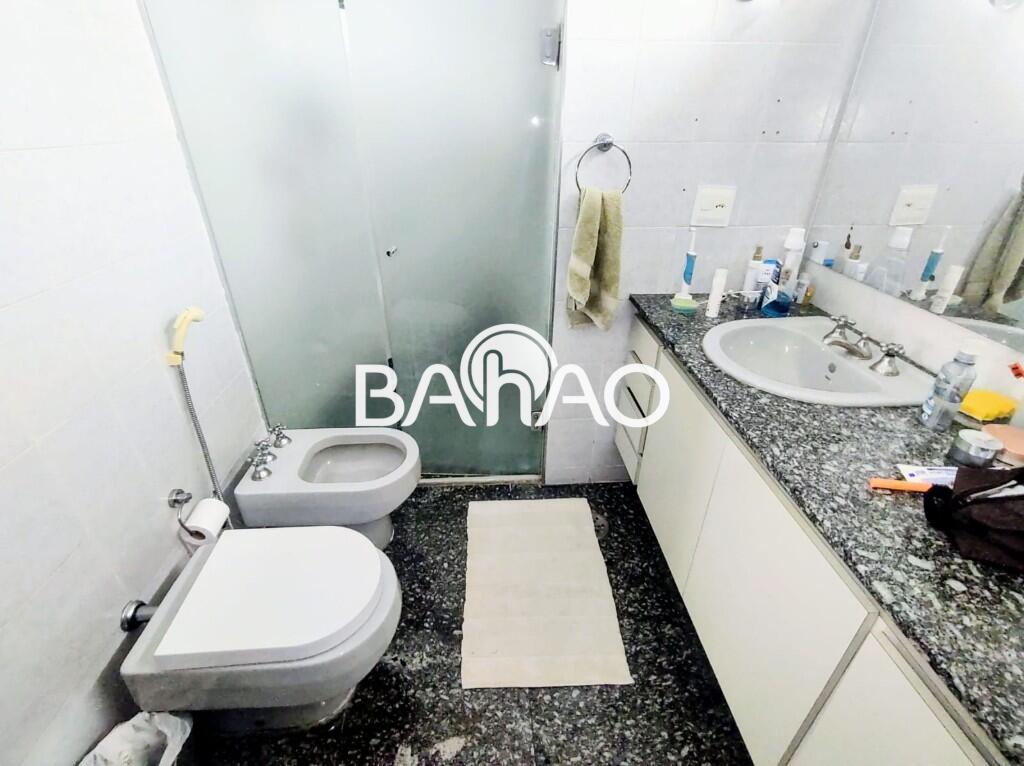 Casa com 3 quartos e 395 m² em Vila Guilhermina, Praia Grande