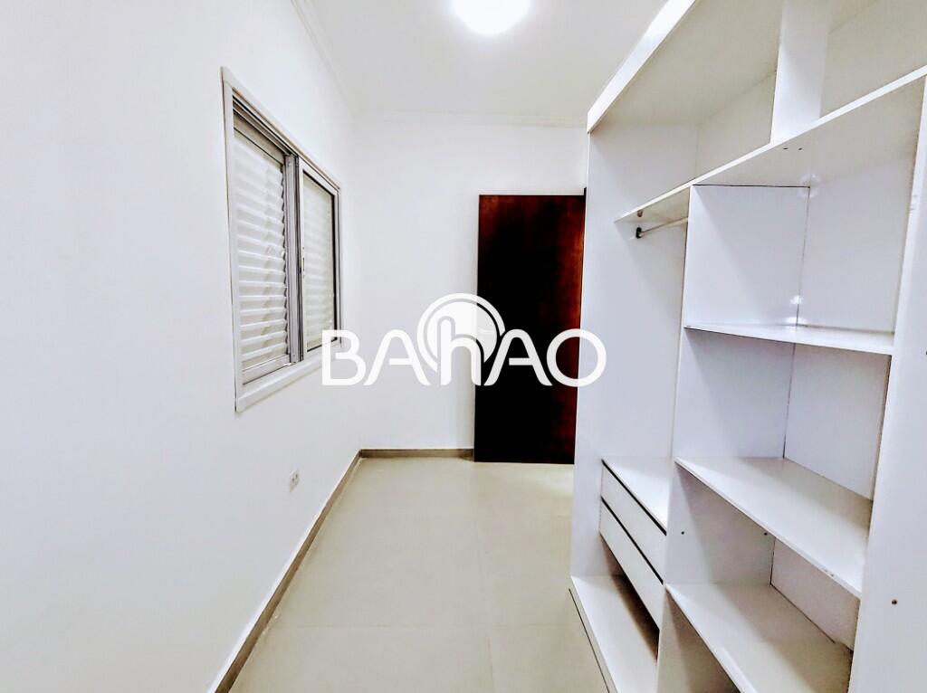 Casa com 3 quartos e 180 m² em Vila Guilhermina, Praia Grande