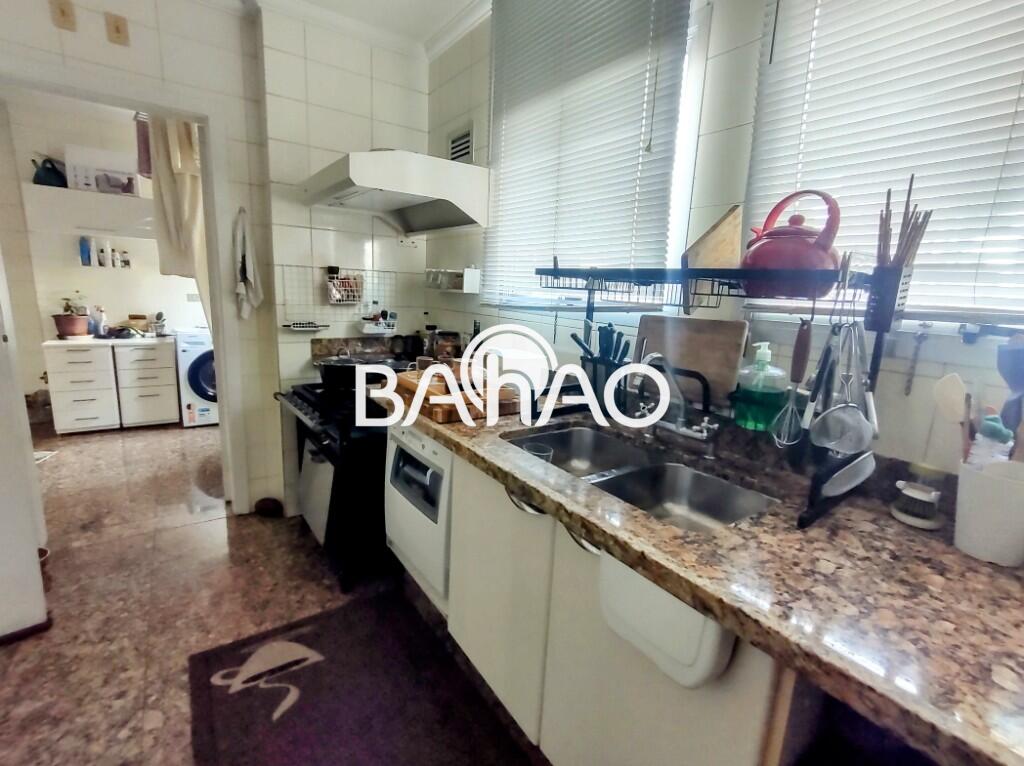 Apartamento com 3 quartos e 190 m² em Vila Guilhermina, Praia Grande