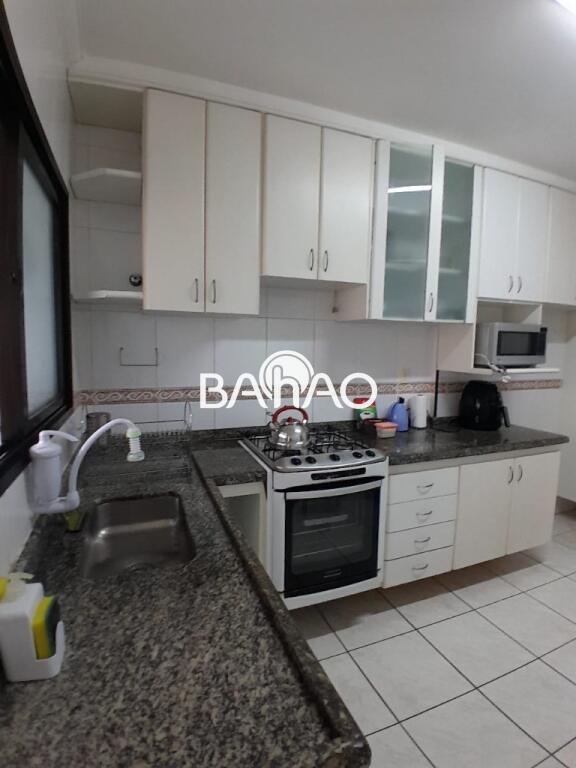 Apartamento com 2 quartos e 90 m² em Vila Guilhermina, Praia Grande