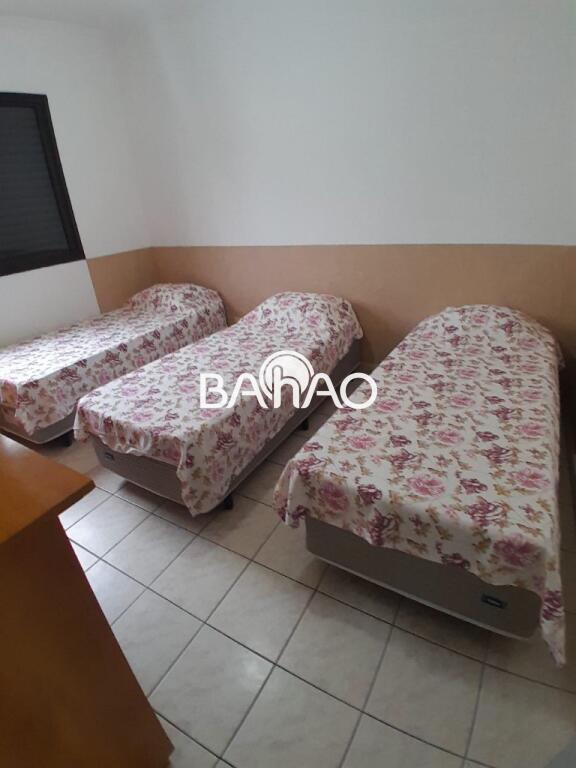 Apartamento com 2 quartos e 90 m² em Vila Guilhermina, Praia Grande