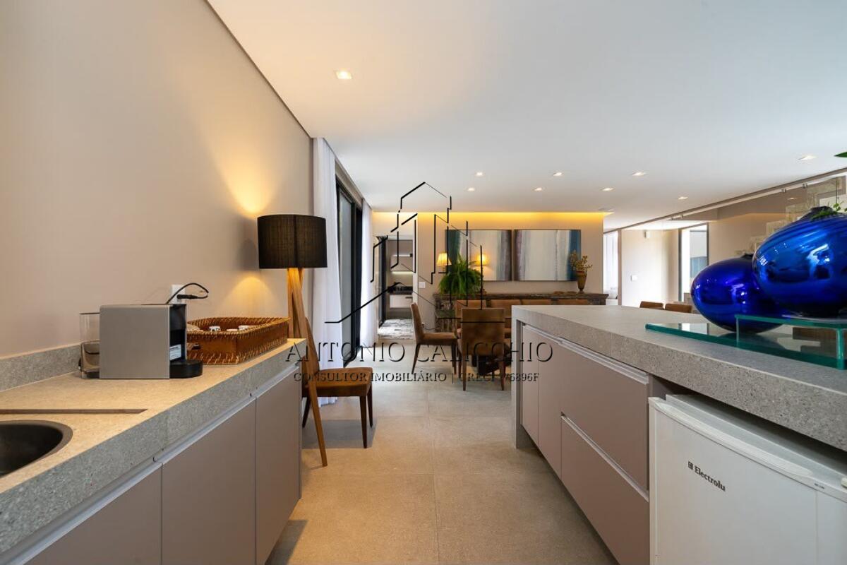 Casa com 5 quartos e 508 m² em Vila Guilhermina, Praia Grande