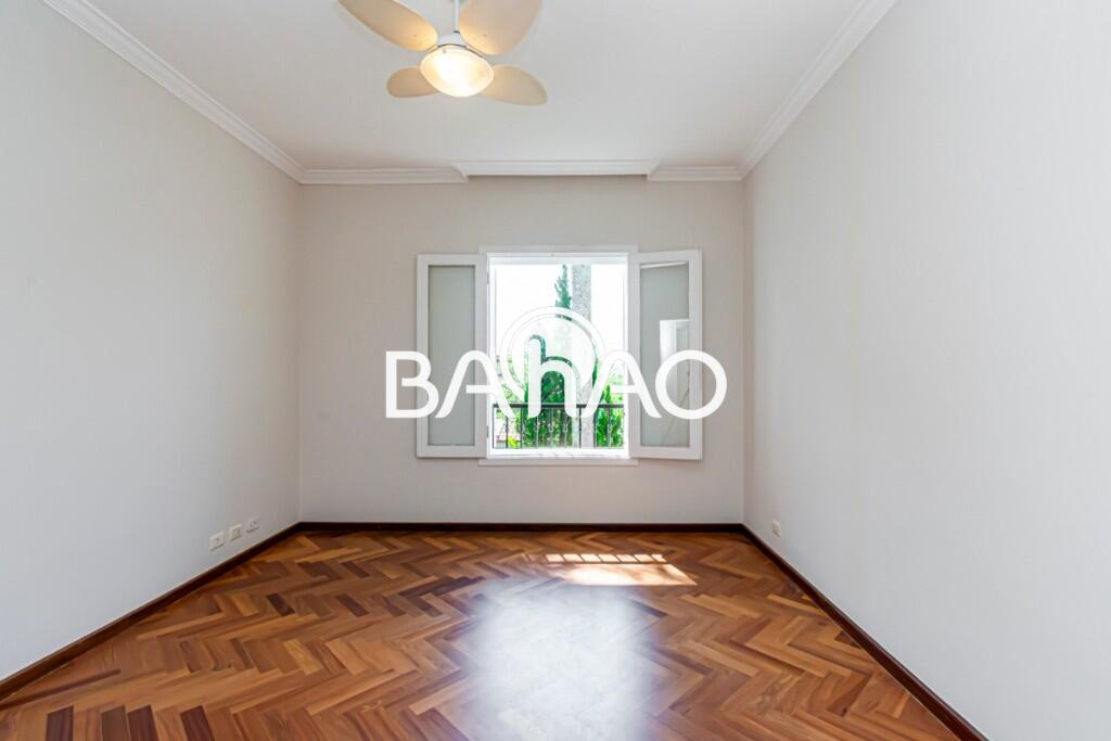 Casa com 3 quartos e 470 m² em Vila Guilhermina, Praia Grande