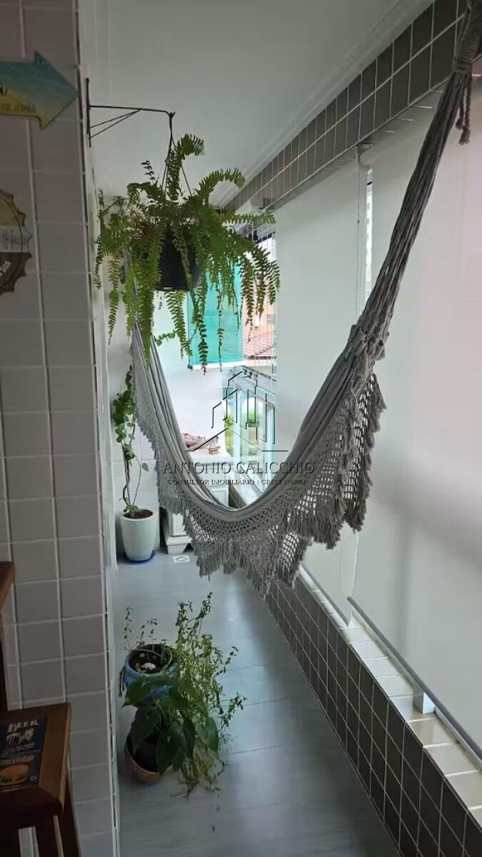 Apartamento com 2 quartos e 72 m² em Vila Guilhermina, Praia Grande
