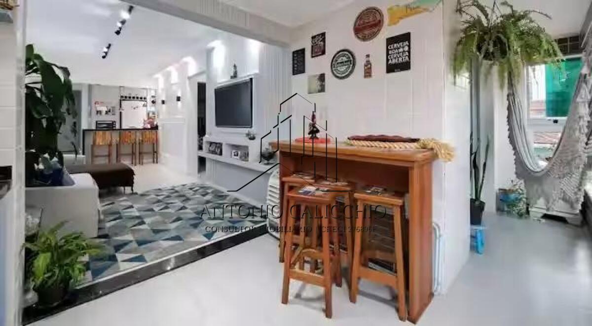 Apartamento com 2 quartos e 72 m² em Vila Guilhermina, Praia Grande