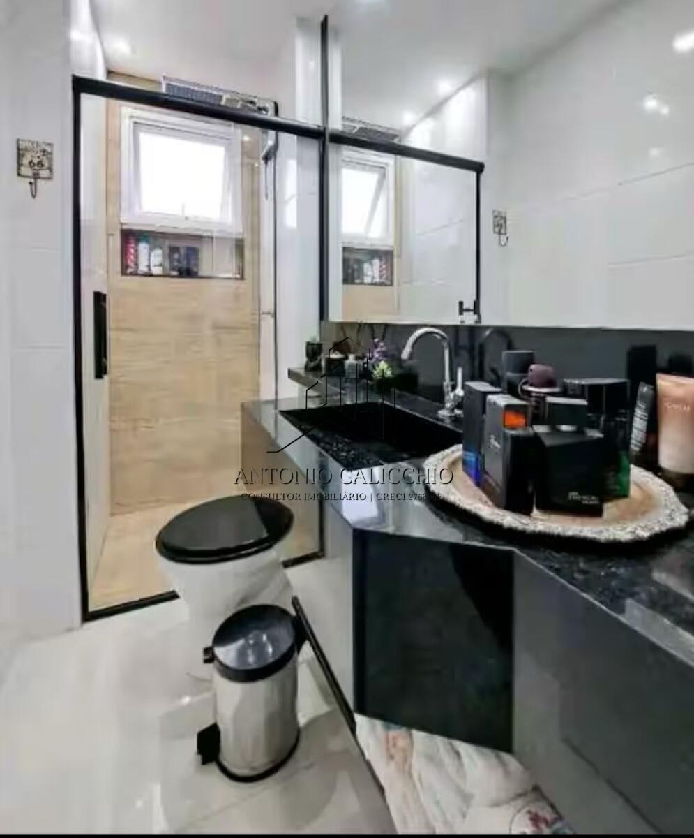 Apartamento com 2 quartos e 72 m² em Vila Guilhermina, Praia Grande