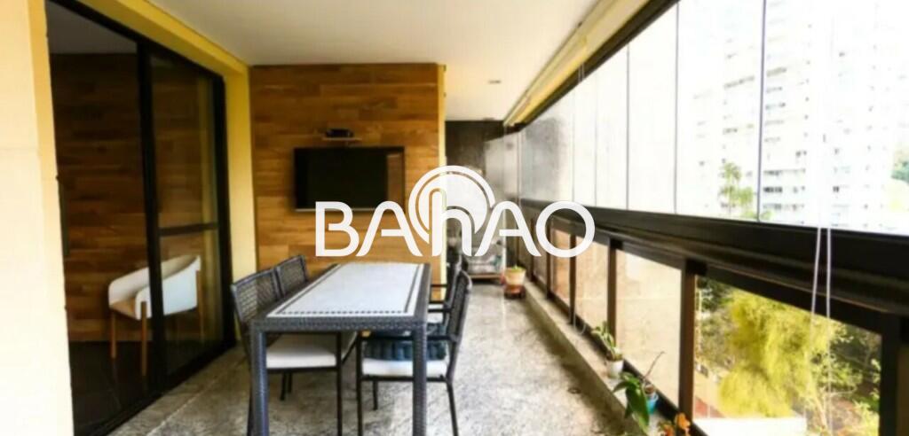 Apartamento com 3 quartos e 220 m² em Vila Guilhermina, Praia Grande