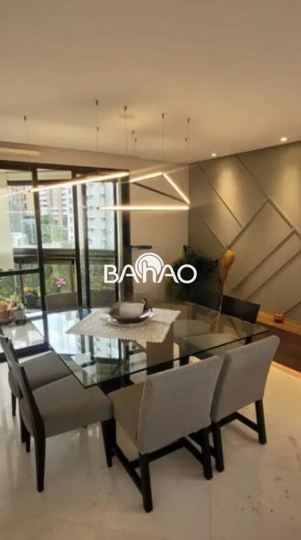 Apartamento com 3 quartos e 220 m² em Vila Guilhermina, Praia Grande