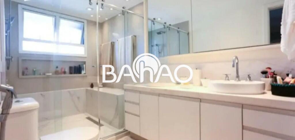 Apartamento com 3 quartos e 220 m² em Vila Guilhermina, Praia Grande