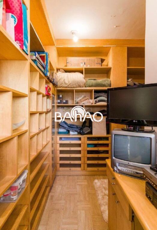 Apartamento com 4 quartos e 300 m² em Vila Guilhermina, Praia Grande