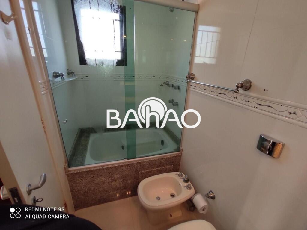 Apartamento com 3 quartos e 100 m² em Vila Guilhermina, Praia Grande