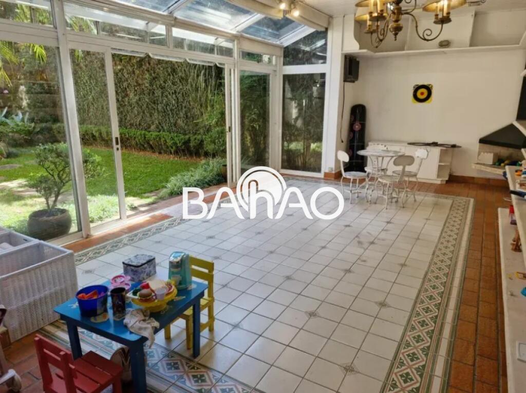 Casa com 4 quartos e 532 m² em Vila Guilhermina, Praia Grande