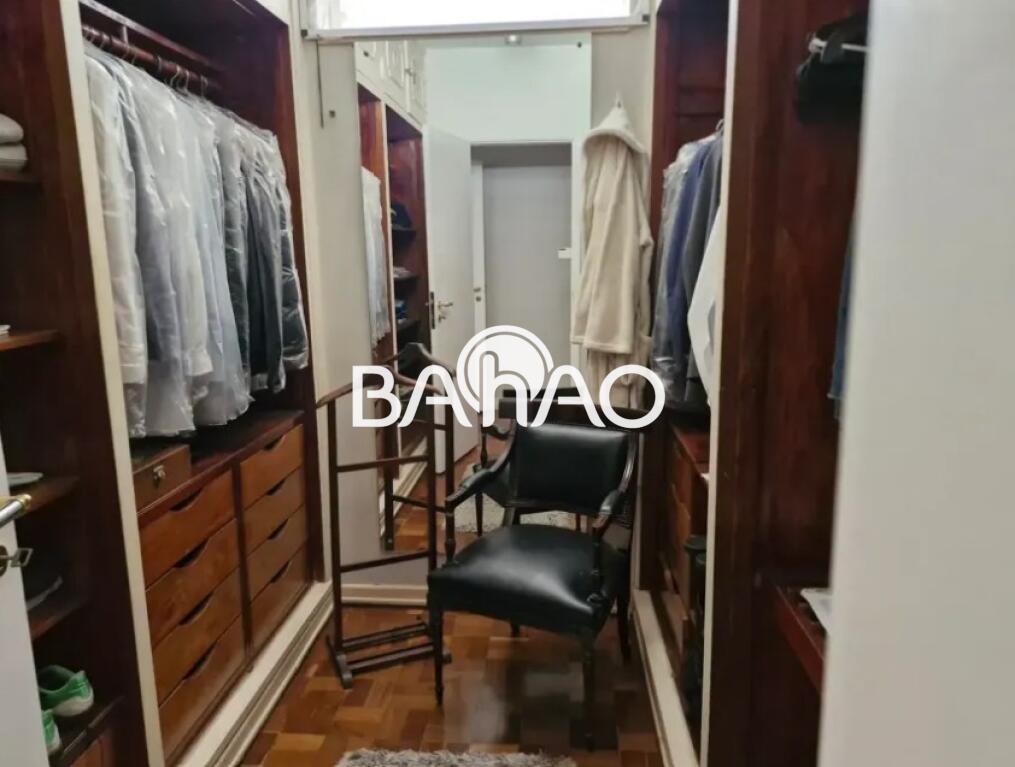 Casa com 4 quartos e 532 m² em Vila Guilhermina, Praia Grande
