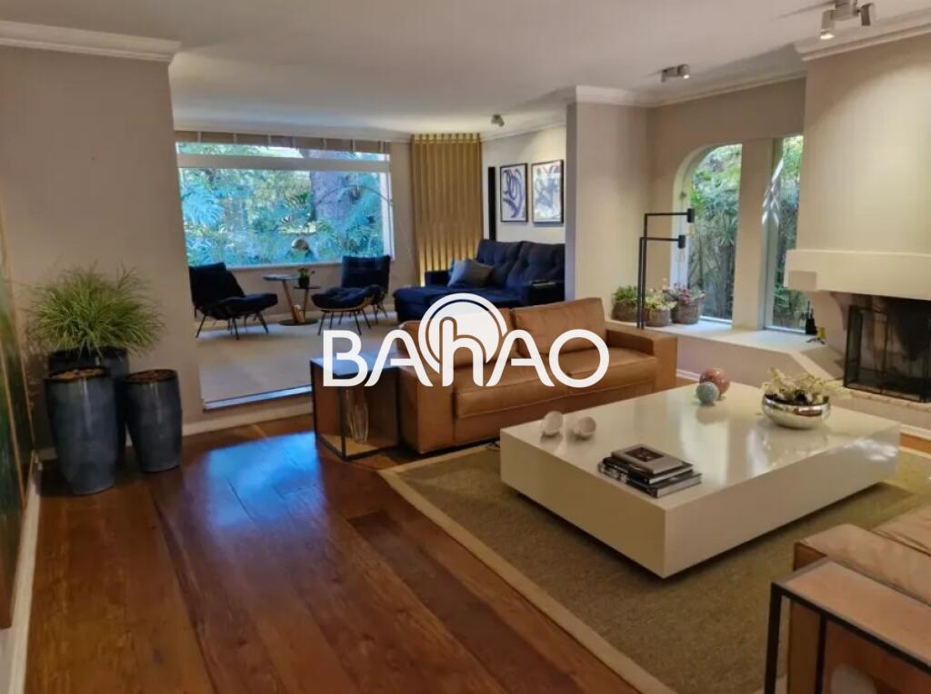 Casa com 4 quartos e 532 m² em Vila Guilhermina, Praia Grande